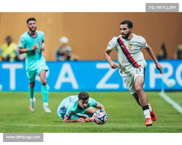 从进攻核心到防线奇兵浅析曼城7号在现代足球中的防守角色转变